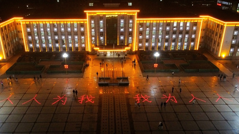 学院启动“学雷锋主题活动月”系列活动