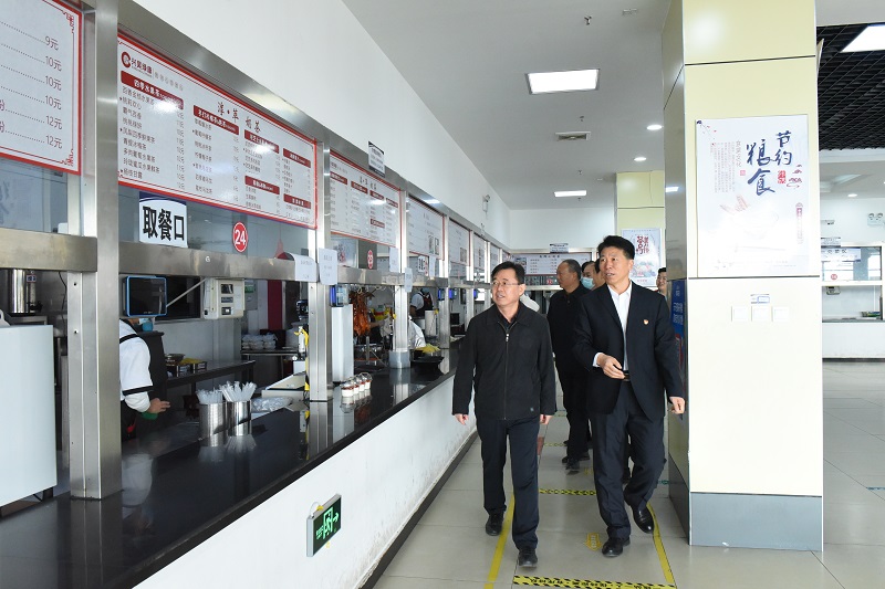 孙明旭到天津石油职院调研指导工作