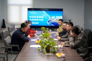 天津石油职院与和治药业进行校企对接