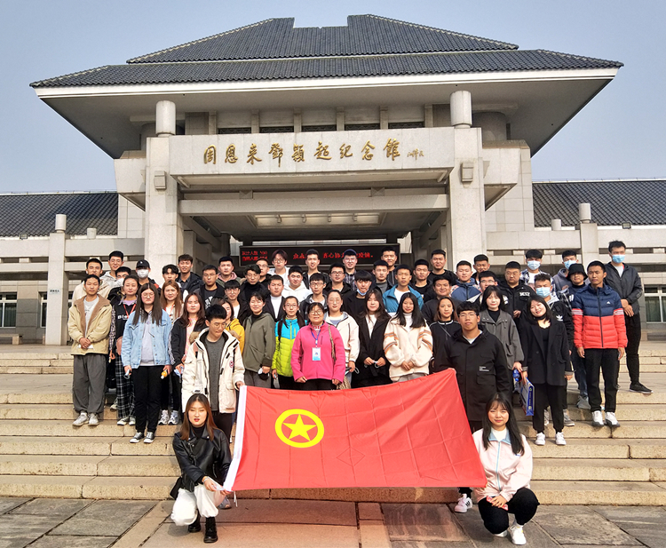 合影1_副本.jpg