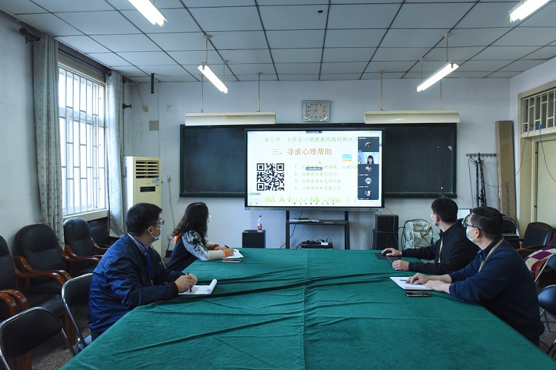 DSC_5000.JPG DSC_5000.JPG